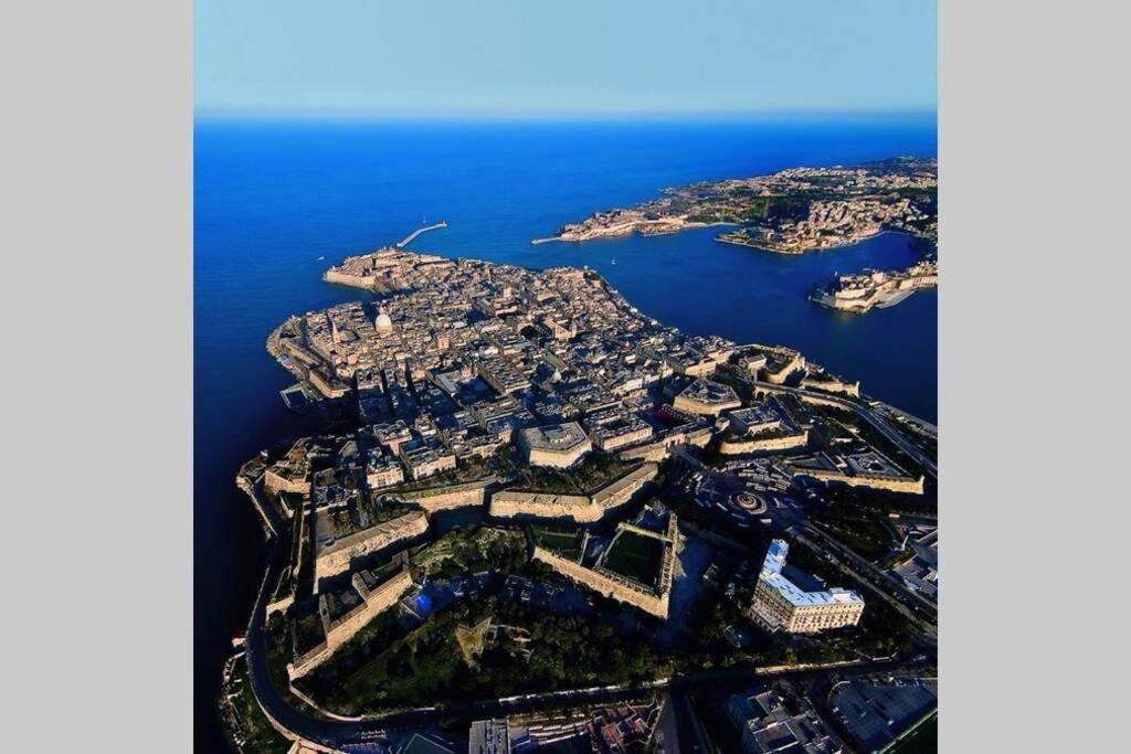 Valletta Art House - Retro Bordello Kültér fotó